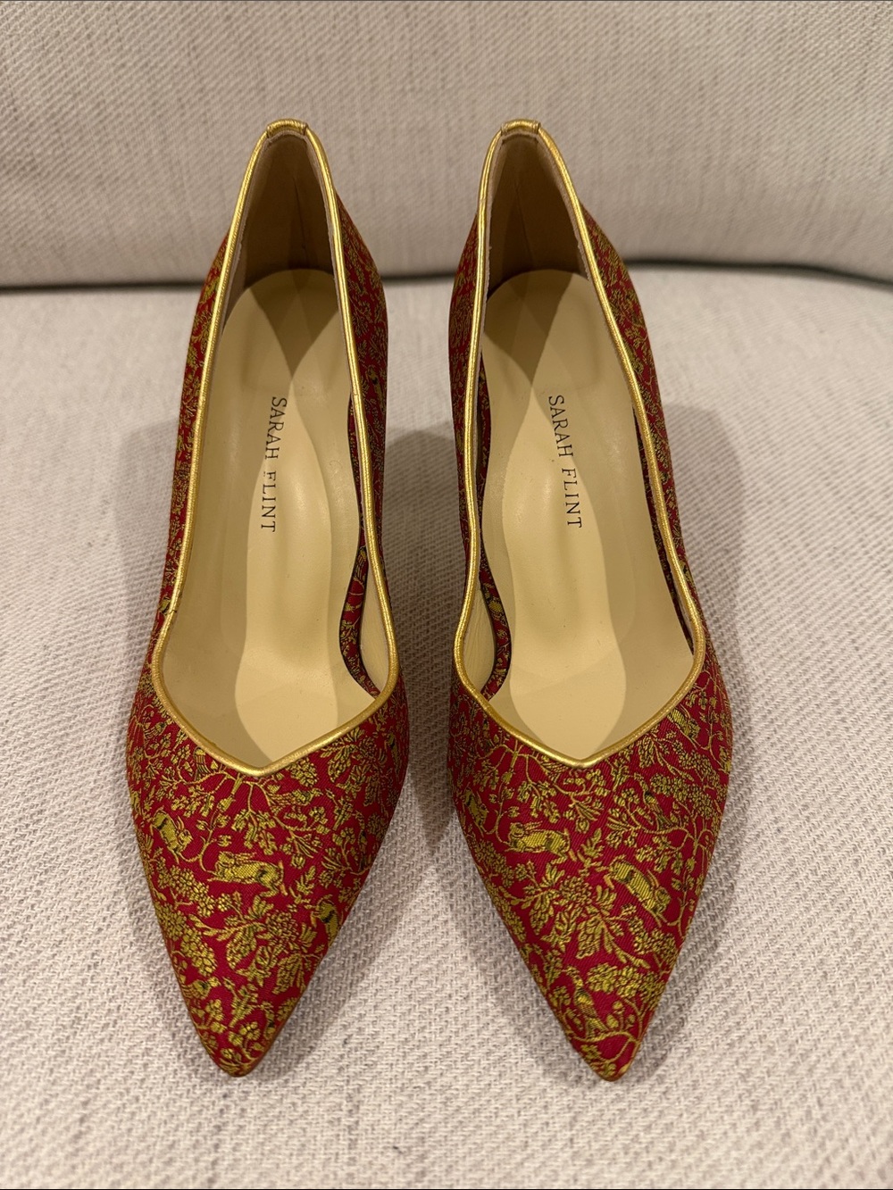 Authentic Limited editionSarah Flint Silk Pumps size 39 NEW!